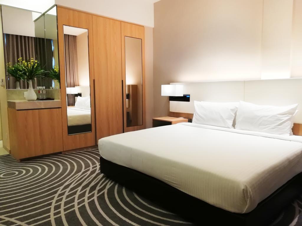 Upper View Regalia Hotel Kuala Lumpur Exterior foto