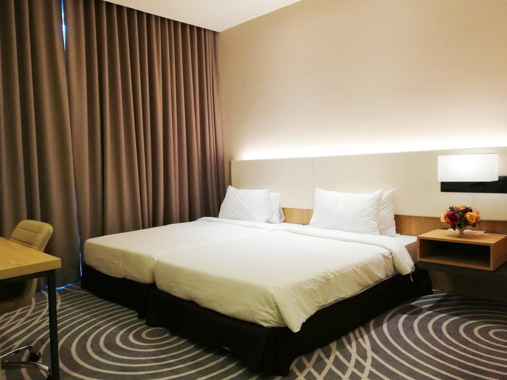 Upper View Regalia Hotel Kuala Lumpur Exterior foto